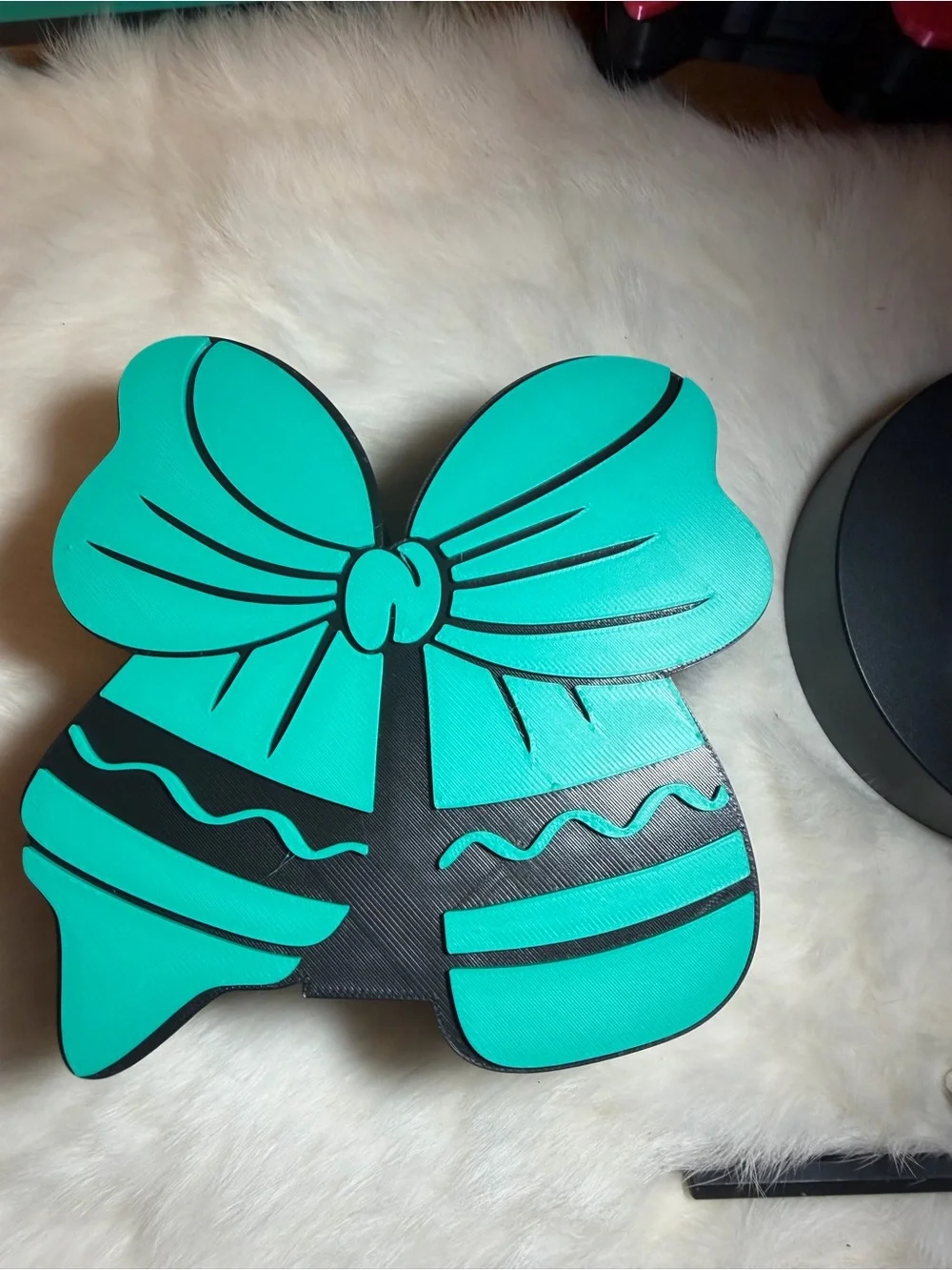 Turquoise Bow Shaped Pen Holder